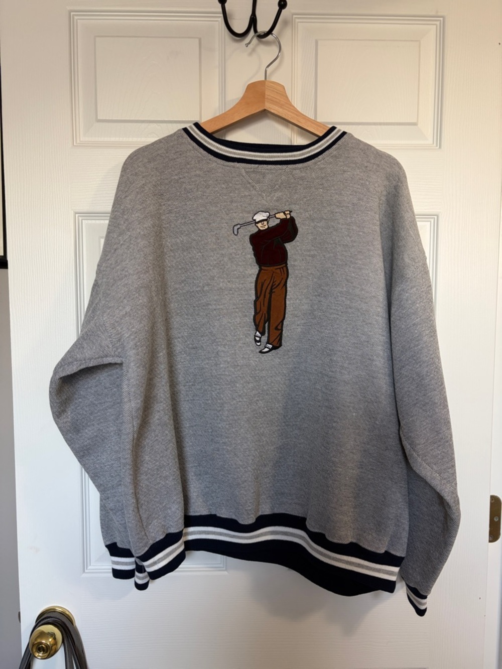 Men's Gray Crewneck Sweater with Golf Embroidery